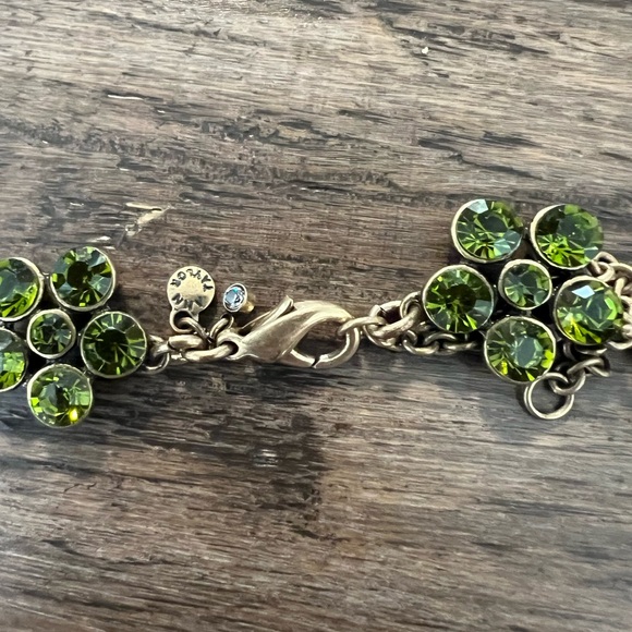 Ann Taylor Lime Green Floral rhinestone statement Necklace - Picture 3 of 3